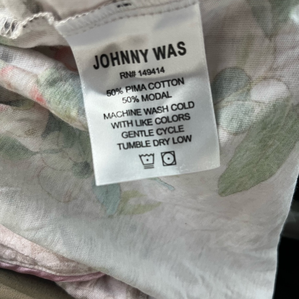 Johnny Was Multicolor Floral Button-Up Top - Picture 6 of 6